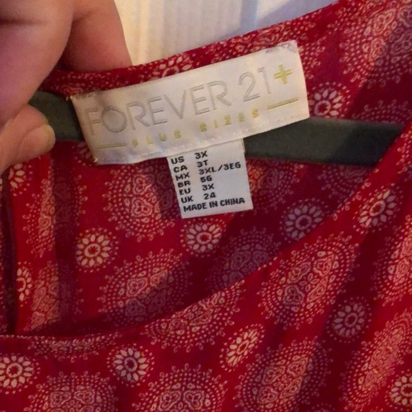 Forever 21 red dress. - Picture 6 of 7